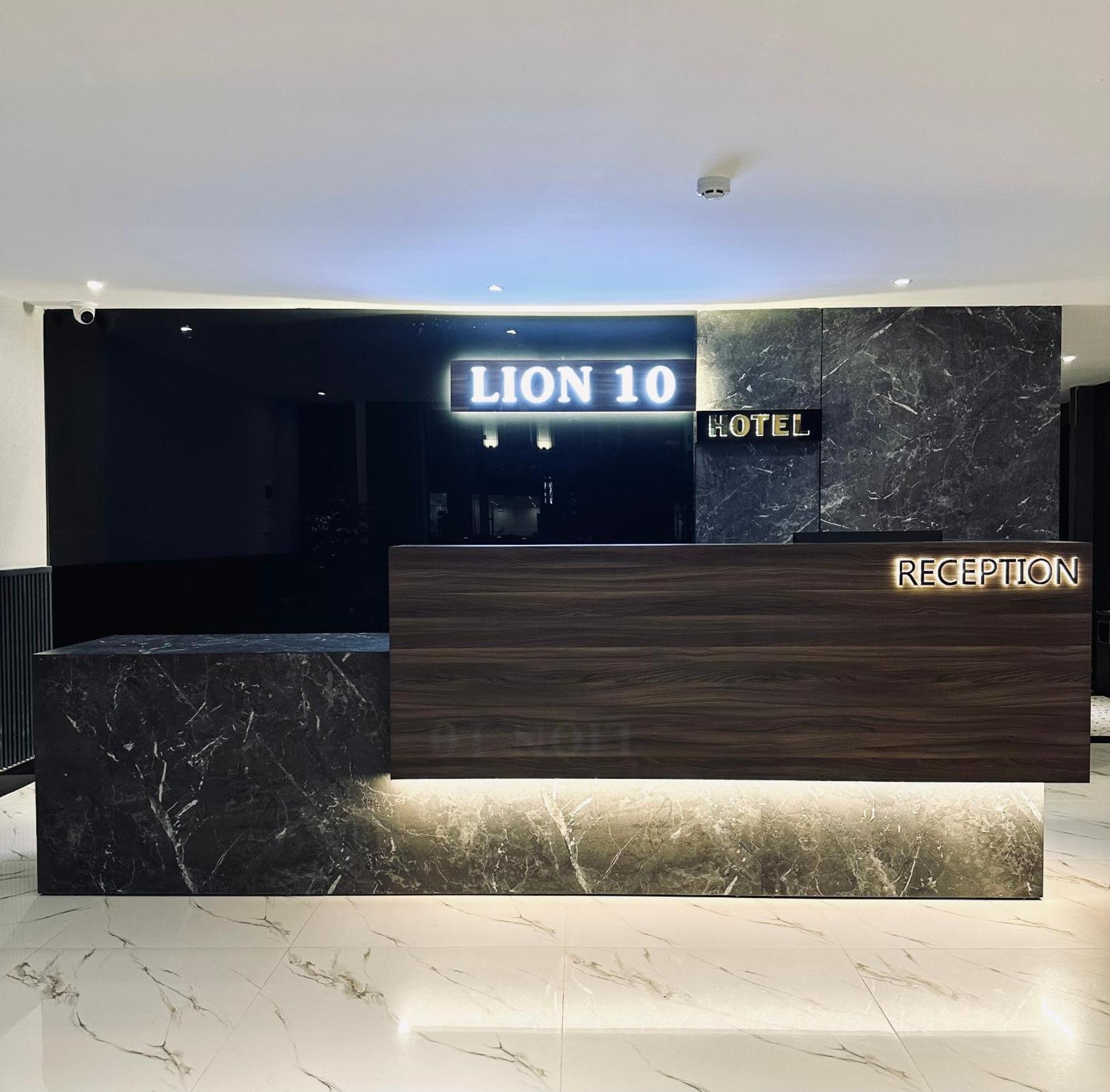 Lion 10 Hotel Can Tho Exterior photo